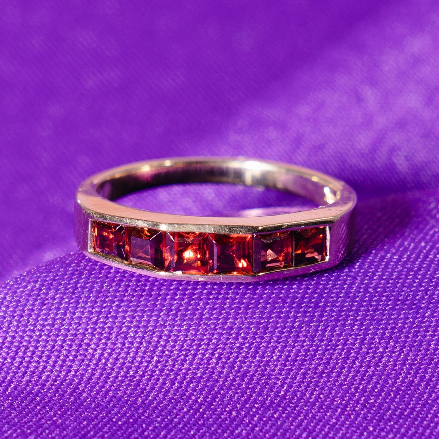 14k Garnet Stud Square Band Ring